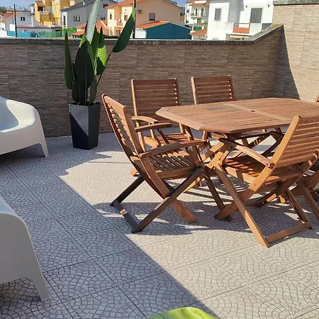 D'yellow House - And Countryside Дом отдыха Carqueja