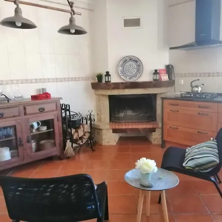 Дом отдыха D'yellow House - And Countryside Carqueja