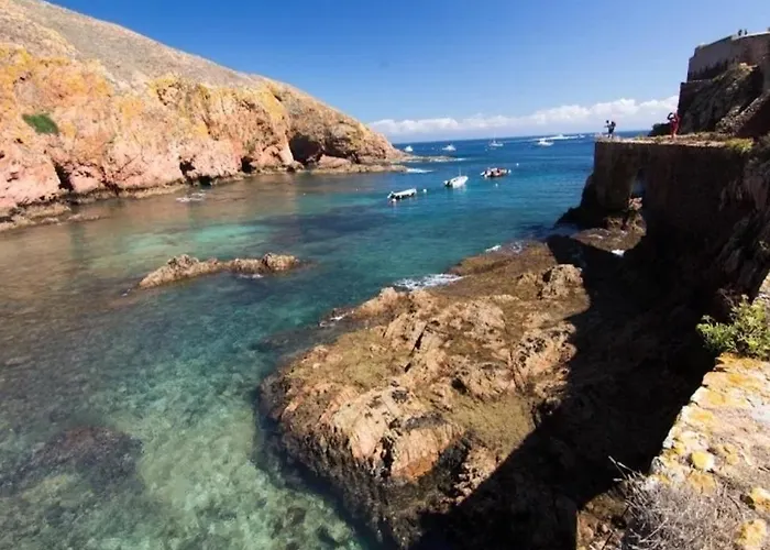 Дом отдыха D'yellow House - And Countryside