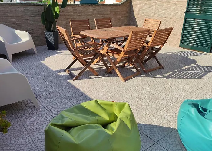 D'yellow House - And Countryside Дом отдыха *